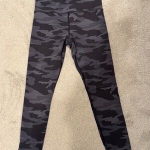 Athleta 7/8 elation leggings